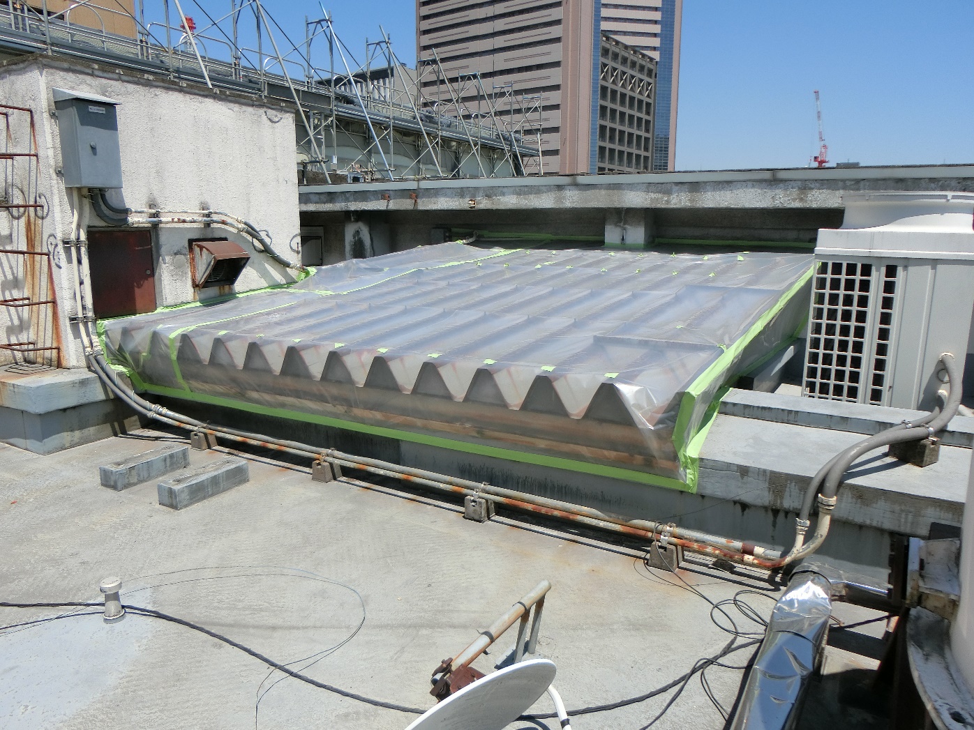 折板屋根屋上の養生