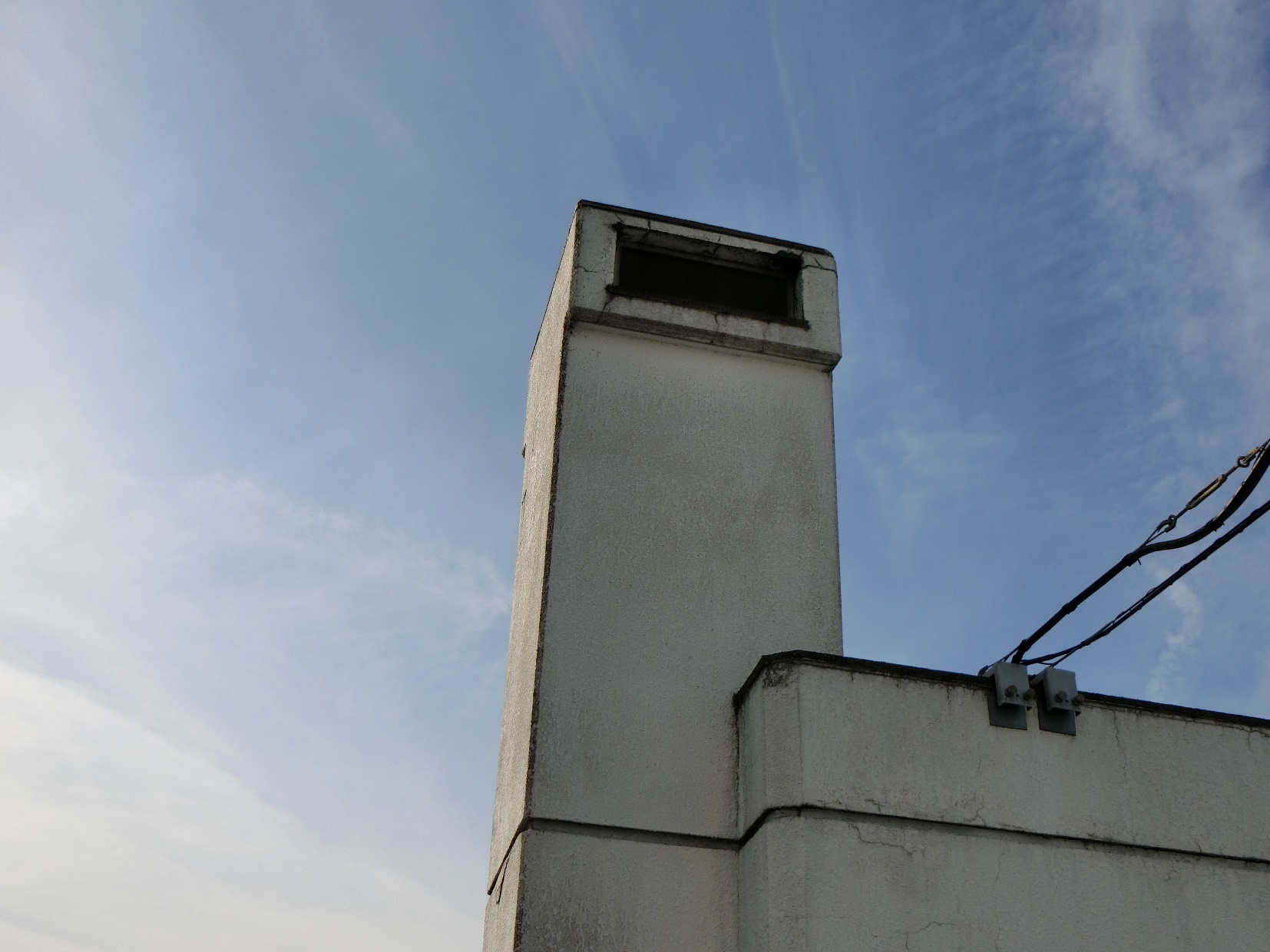 アスベスト断熱材の入った煙突